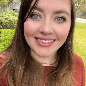 Meet your Posher, Ashlee